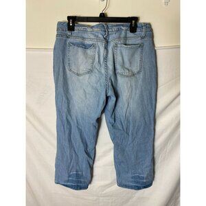 FASHion BUG CROPPED CAPRI JEANS DISTRESSED WOMENS‎ SIZE 14 LIGHT WASH Large